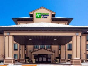 Holiday Inn Express & Suites Winner